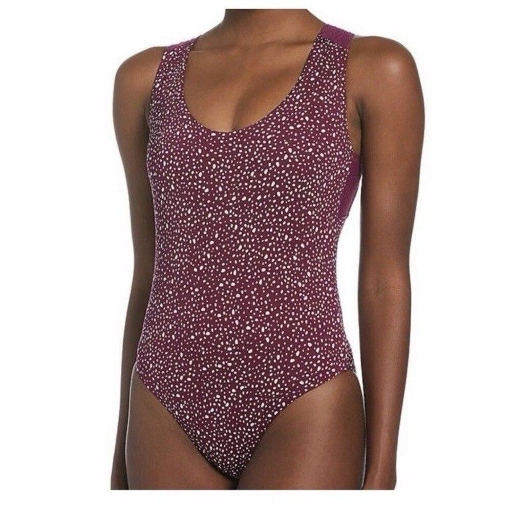 Nike Swim Water‎ Dots Maroon Keyhole Back One-Piece Swimsuit Womens Size XXL NWT